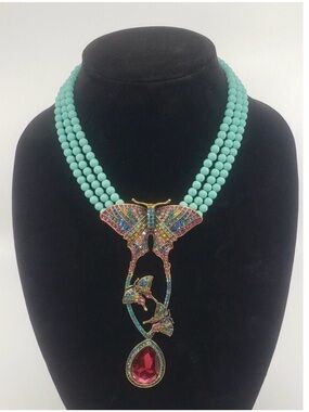 Heidi Daus “ Butterfly FANTASY”Turquoise Bead 🦋 Necklace